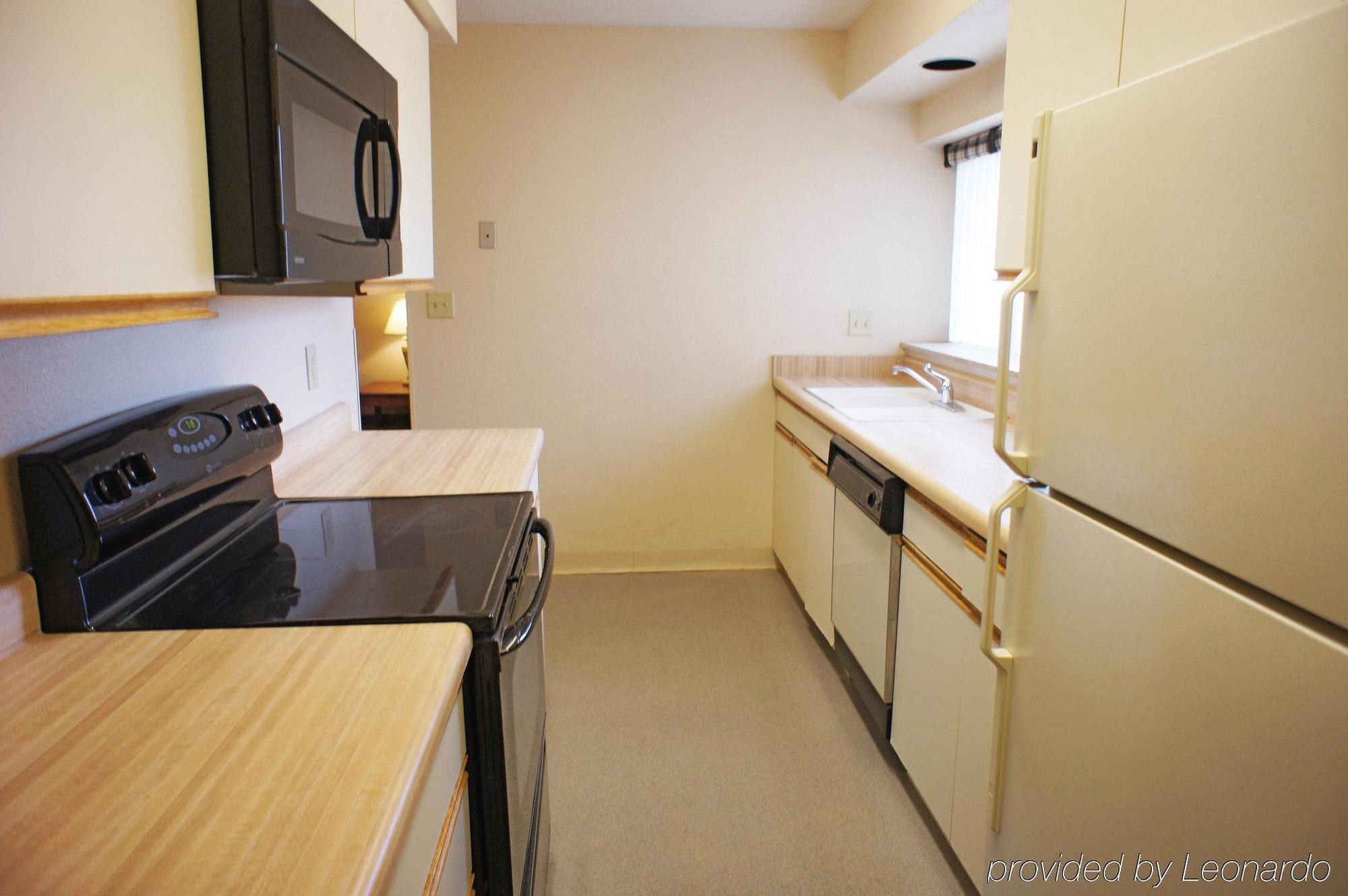 La Quinta By Wyndham Hartford Bradley Airport Hotell Windsor Locks Exteriör bild
