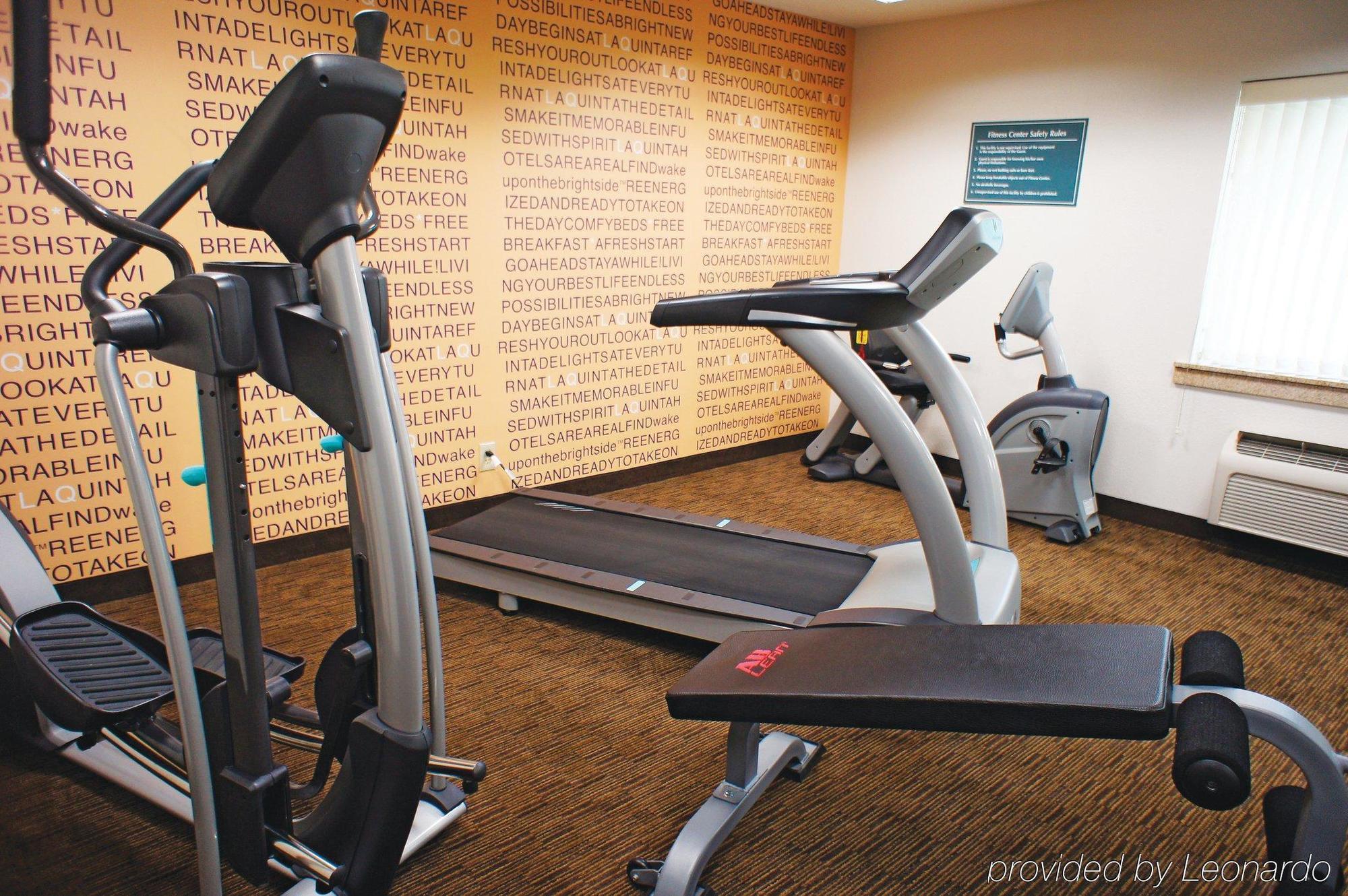 La Quinta By Wyndham Hartford Bradley Airport Hotell Windsor Locks Exteriör bild