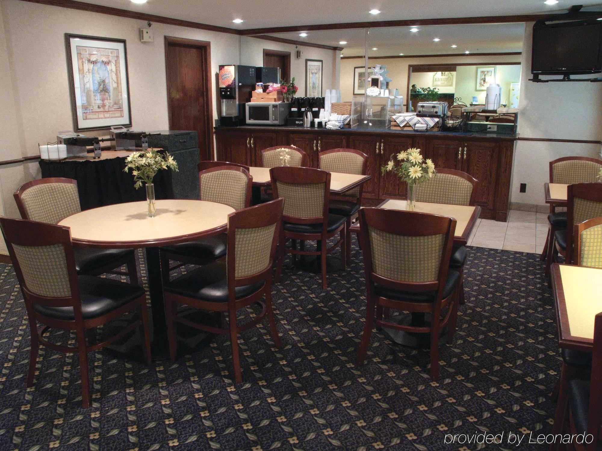 La Quinta By Wyndham Hartford Bradley Airport Hotell Windsor Locks Exteriör bild